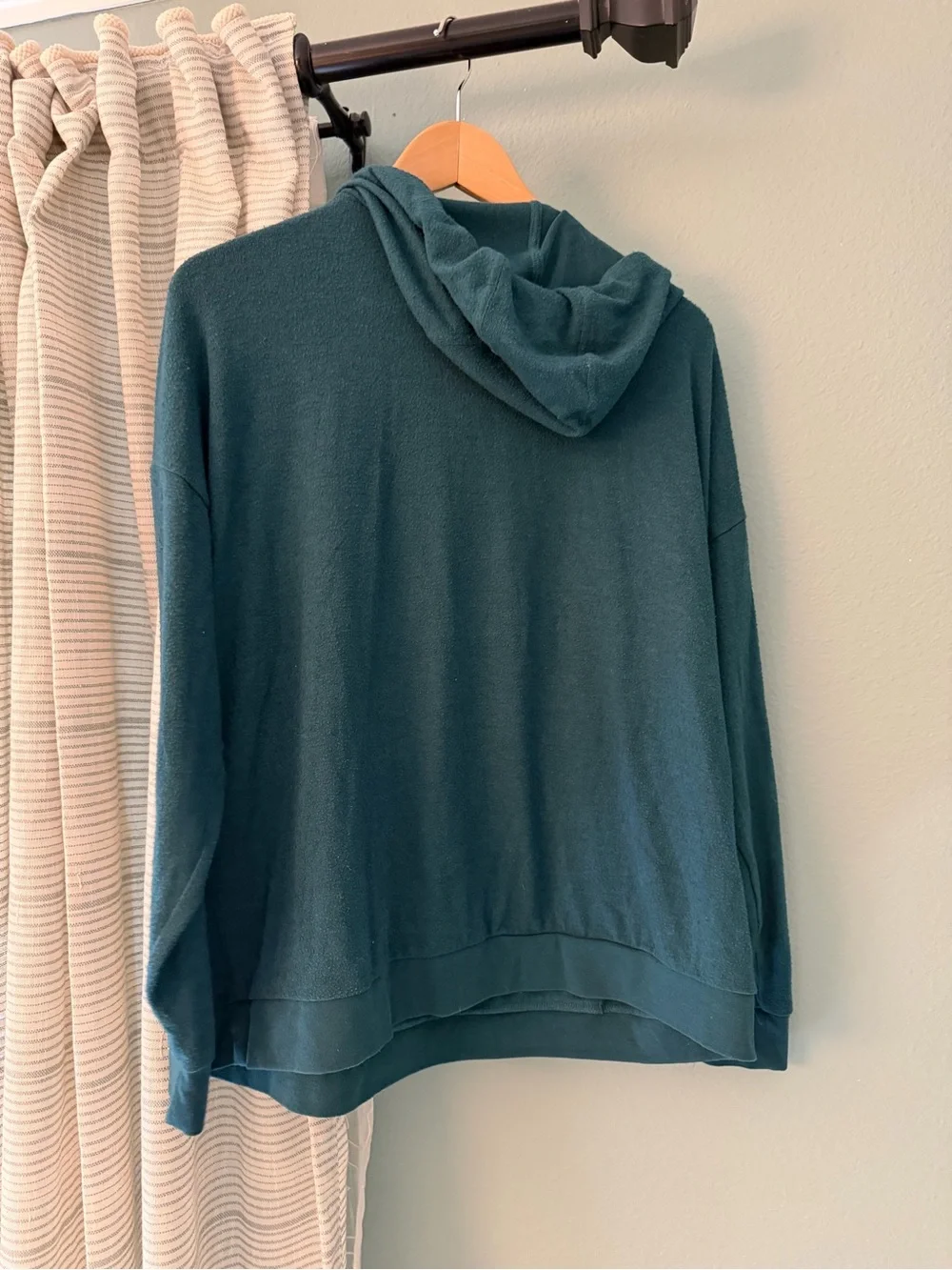 Alo Yoga Alolux Cozy Hoodie in Galactic Teal oversized M